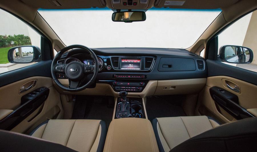  Kia Grand Carnival 2014 года  (фото 3 из 24)